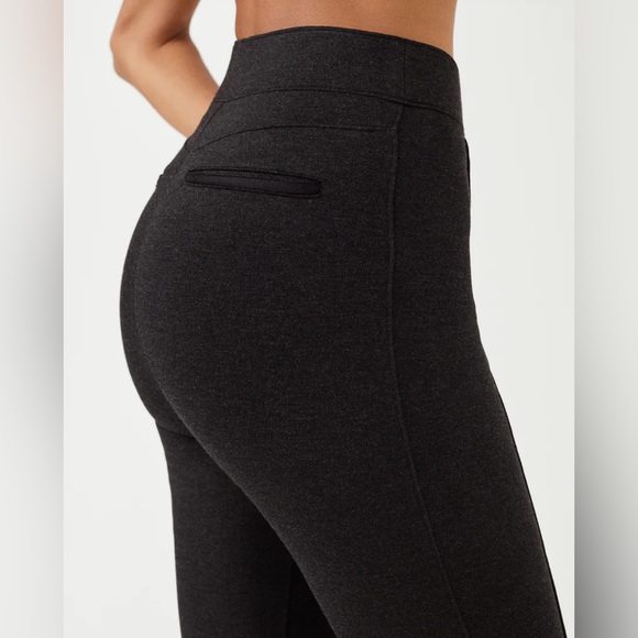 💎 Spanx 20252 The Perfect Pant, Hi-Rise Flare - Charcoal Heather - Picture 4 of 6